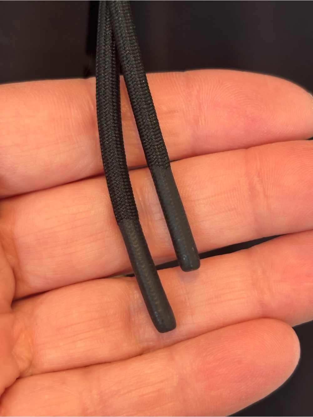 Vuori Black Leggings with Drawstring Waist - Picture 5 of 6